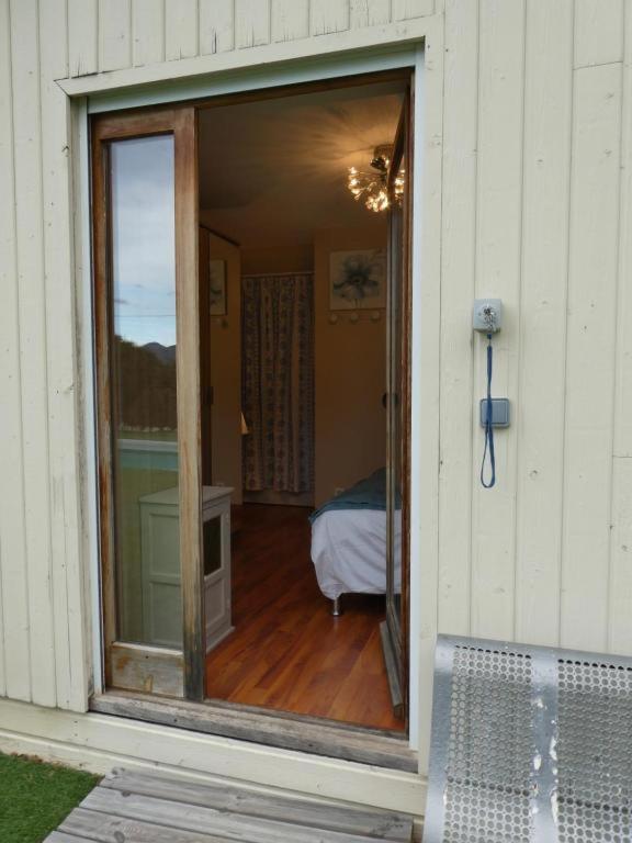 Chambre Le Mas D'Adelice Taulignan エクステリア 写真